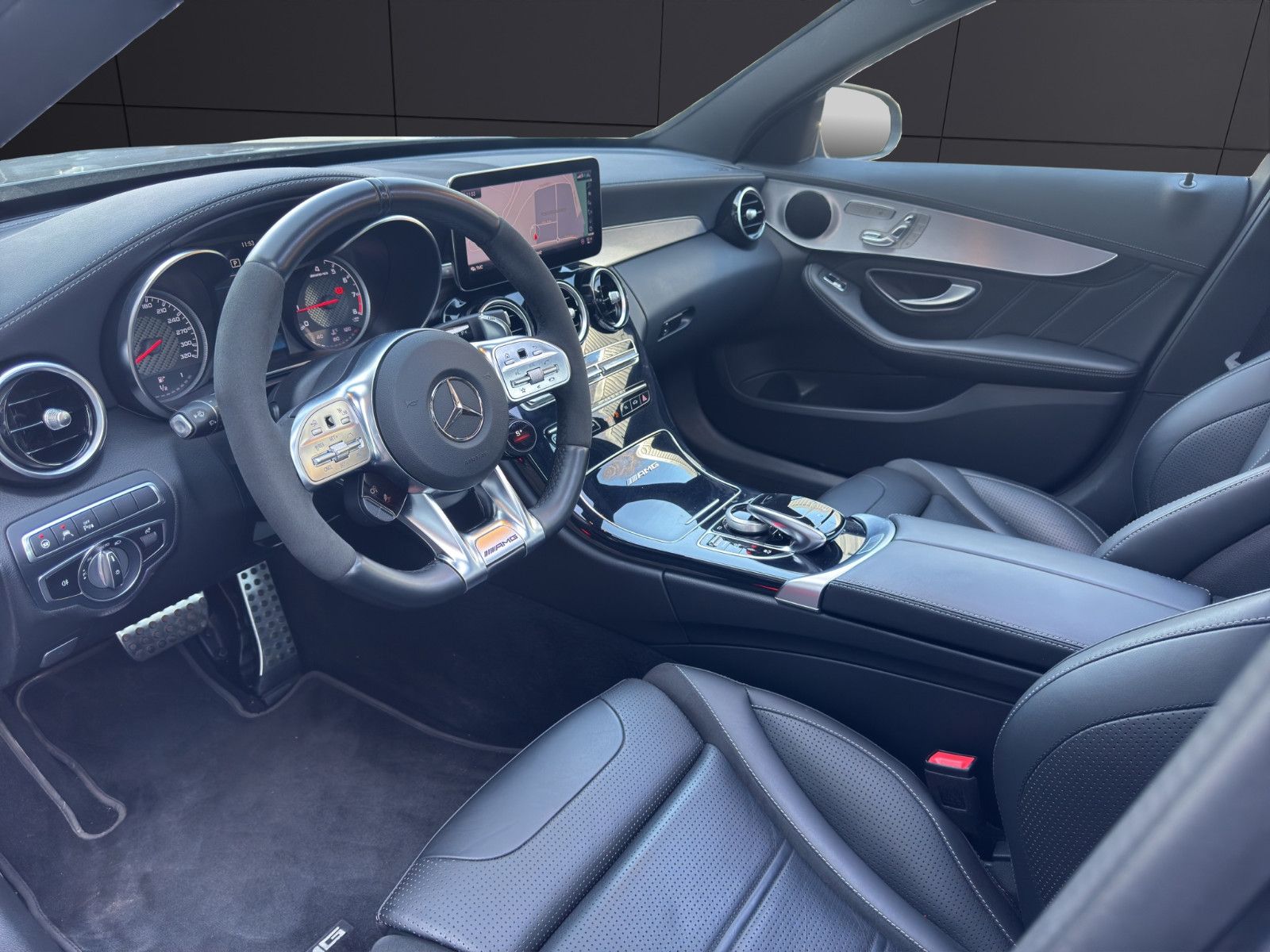 Fahrzeugabbildung Mercedes-Benz C 63 AMG*Pano*Rkü*Dab*Memory*Top gepfegt*