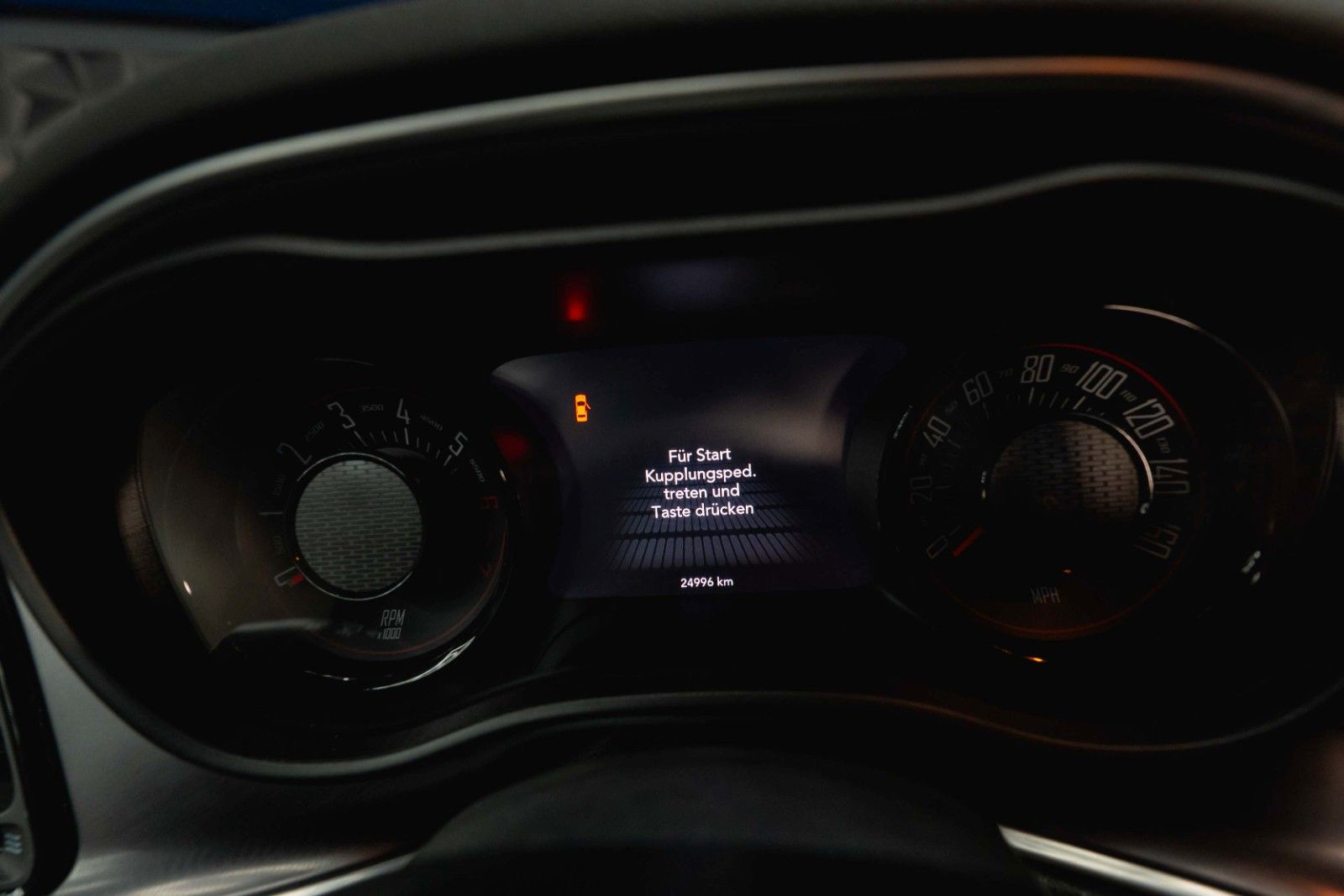 Fahrzeugabbildung Dodge Challenger 5.7 V8 R/T SRT Performance 6-Gang 19%