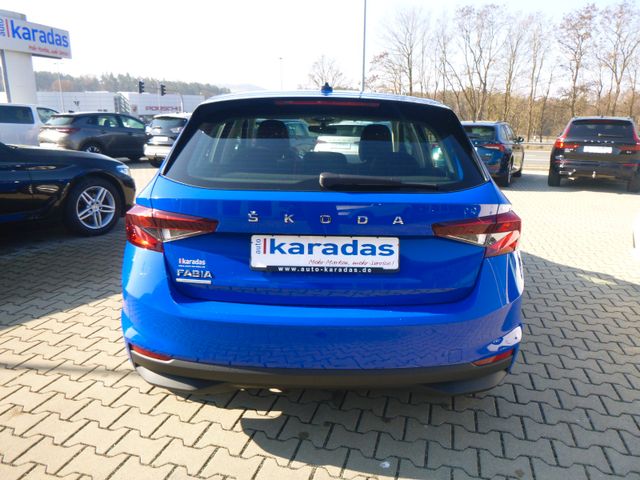 Fahrzeugabbildung Skoda Fabia 1.0l MPI Lim >LED-Licht/Sitzheiz<