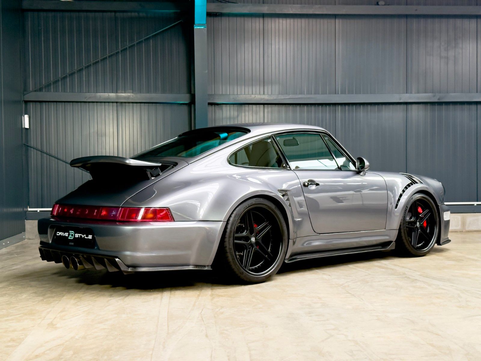 Fahrzeugabbildung Porsche 911 Kimaera 1 of 28