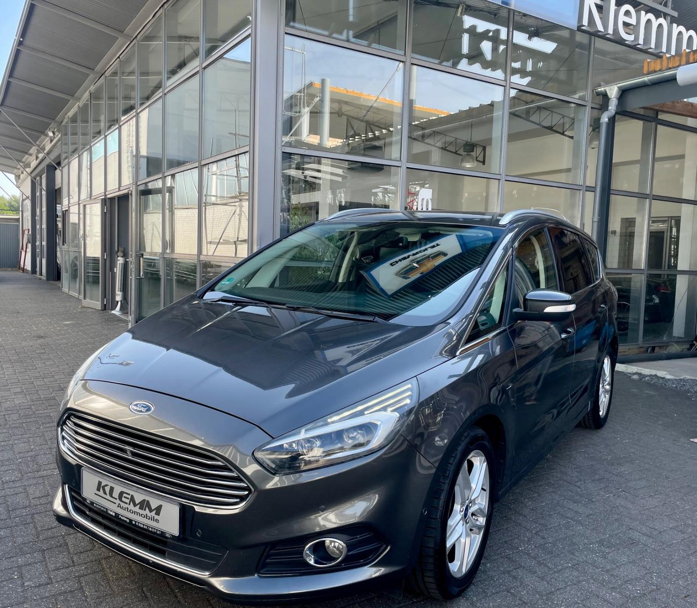 Ford S-MAX Titanium/Navi/Led/Front u. Heck Kamera