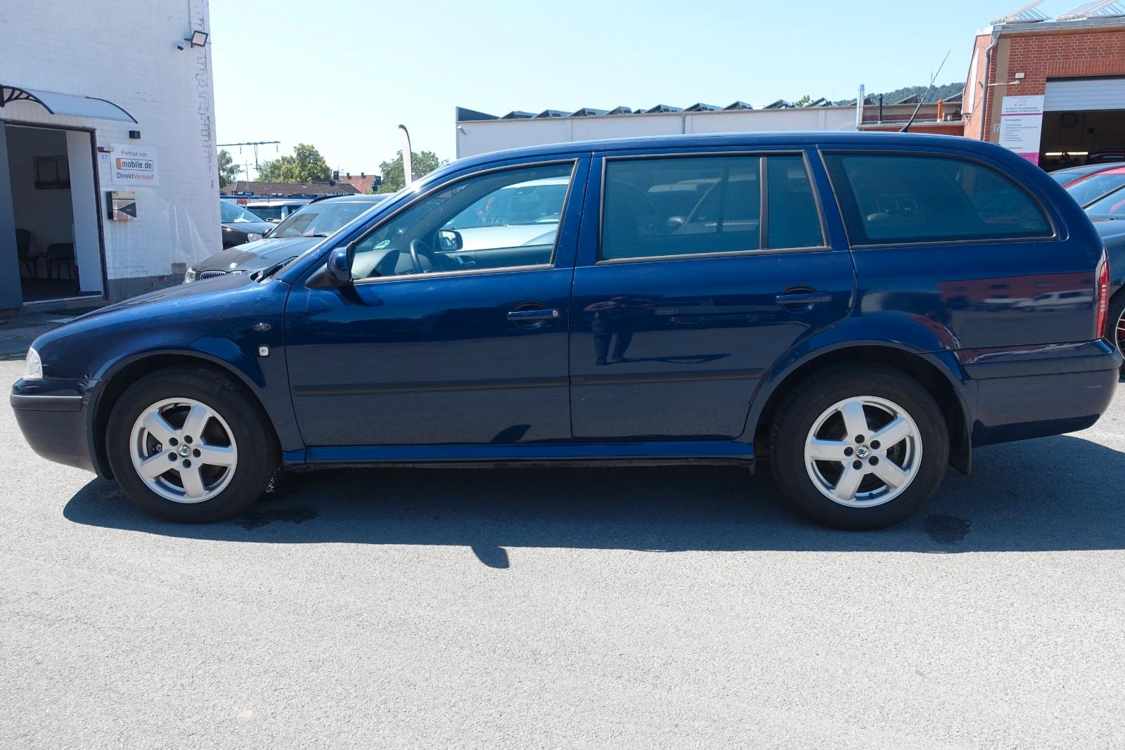 Skoda Octavia 2004 — photo 6