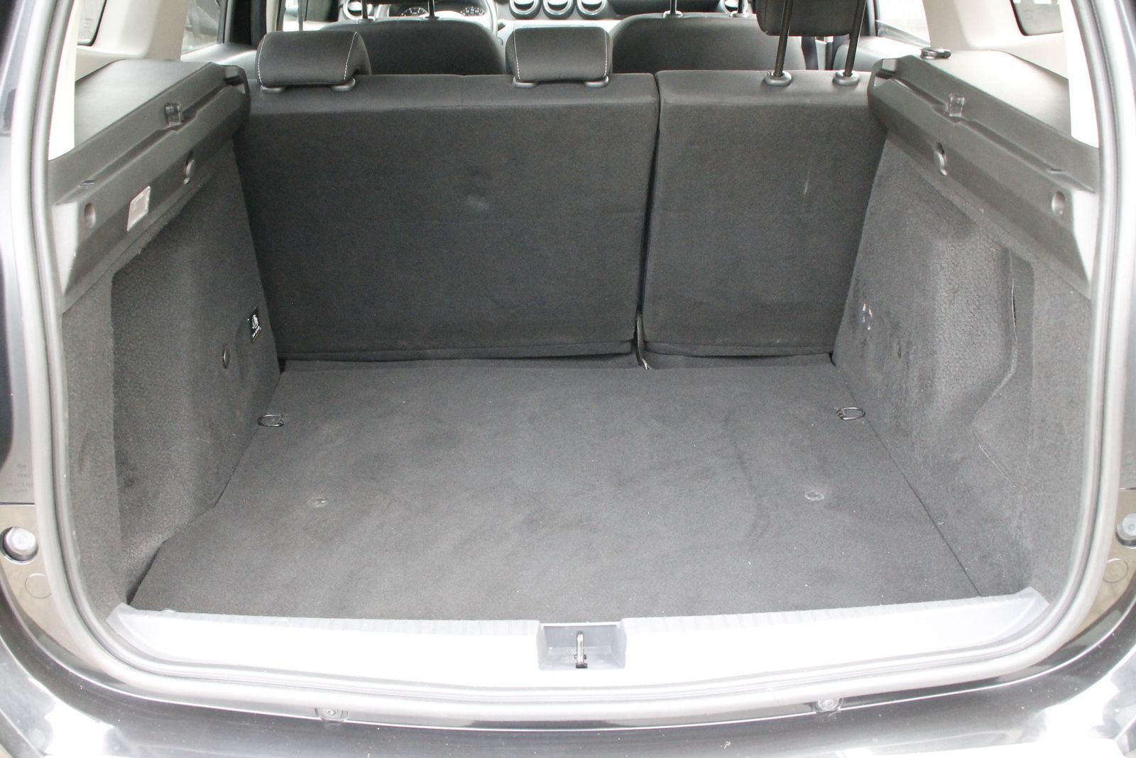 Fahrzeugabbildung Dacia Duster II Anniversary