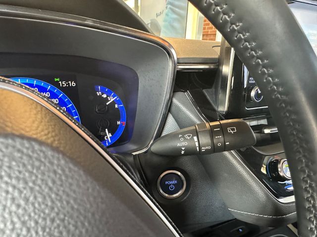 Toyota Corolla Touring Sports Hybrid Team D