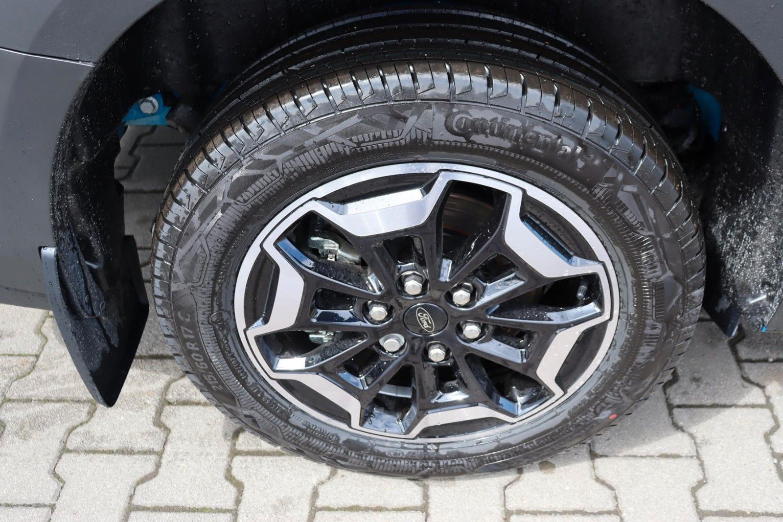 Ford Tourneo Custom Active ALLRAD 320/L2-LANG imagem 3