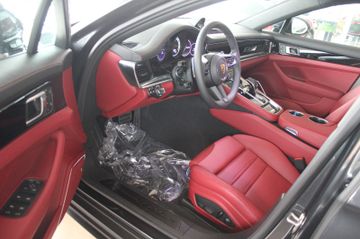 Porsche Panamera - 8