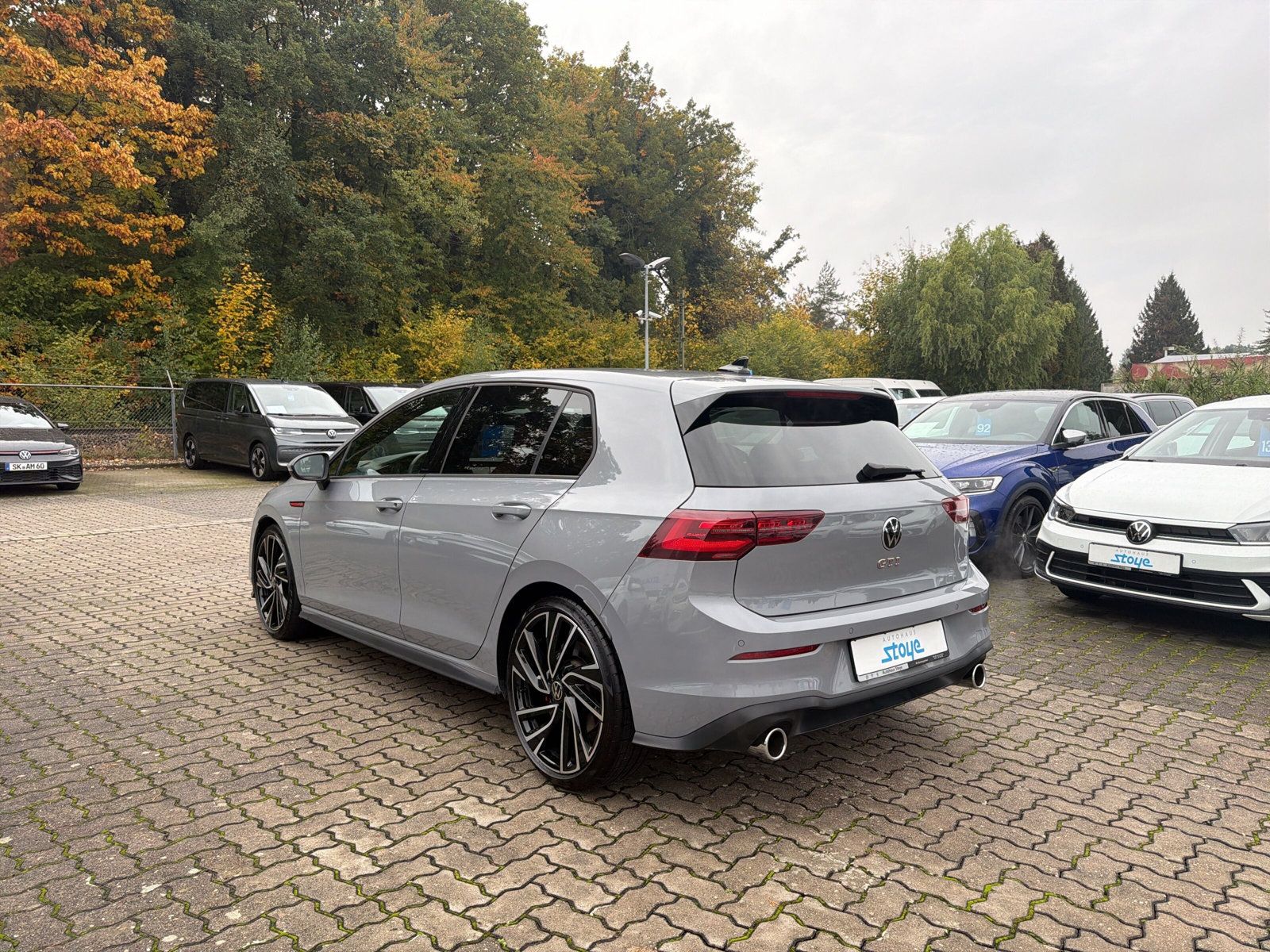 Golf GTi Business Premium Matrix Harman Kardon G