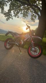 Rieju MRT 50 SM Sondermodel Trophy - RIEJU MOTORRAD