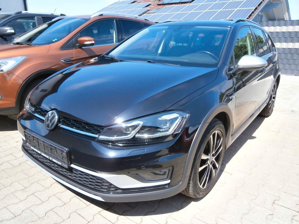 Image of Volkswagen Golf