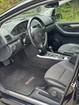 Mercedes-Benz A 180 AVANTGARDE Autotronic - Mercedes-Benz A 180 aus 2012