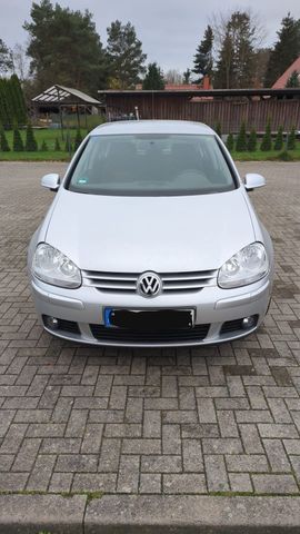 Volkswagen Golf 5 1.6