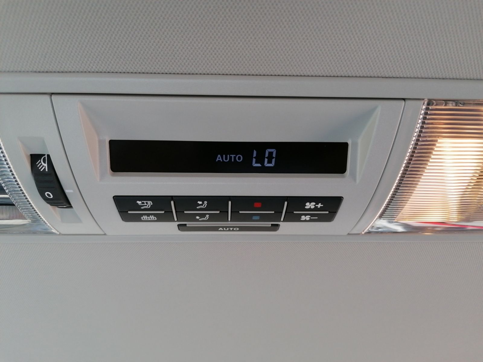 T6 Caravelle 2.0 TDI DSG Comfortline LR  LANG