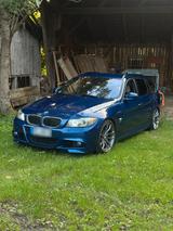 BMW 330XD E91 LCI M-Paket - BMW 330 aus 2010: Xd