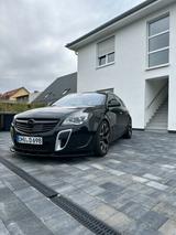 Opel Insignia Sports Tourer OPC Unlimited 2.8 V6 4x4 - Opel Insignia: V6