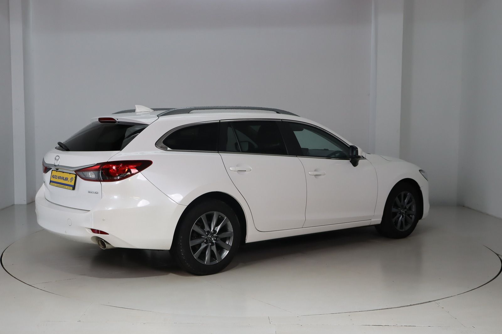 Fahrzeugabbildung Mazda 6 Kombi 1. Hand * Mwst. ausw. * HUD * Sitzhzg.