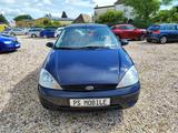 Ford Focus 1,4 Viva, Klima, SR + WR, Tüv Neu !!! - Ford Focus aus 2004: Viva