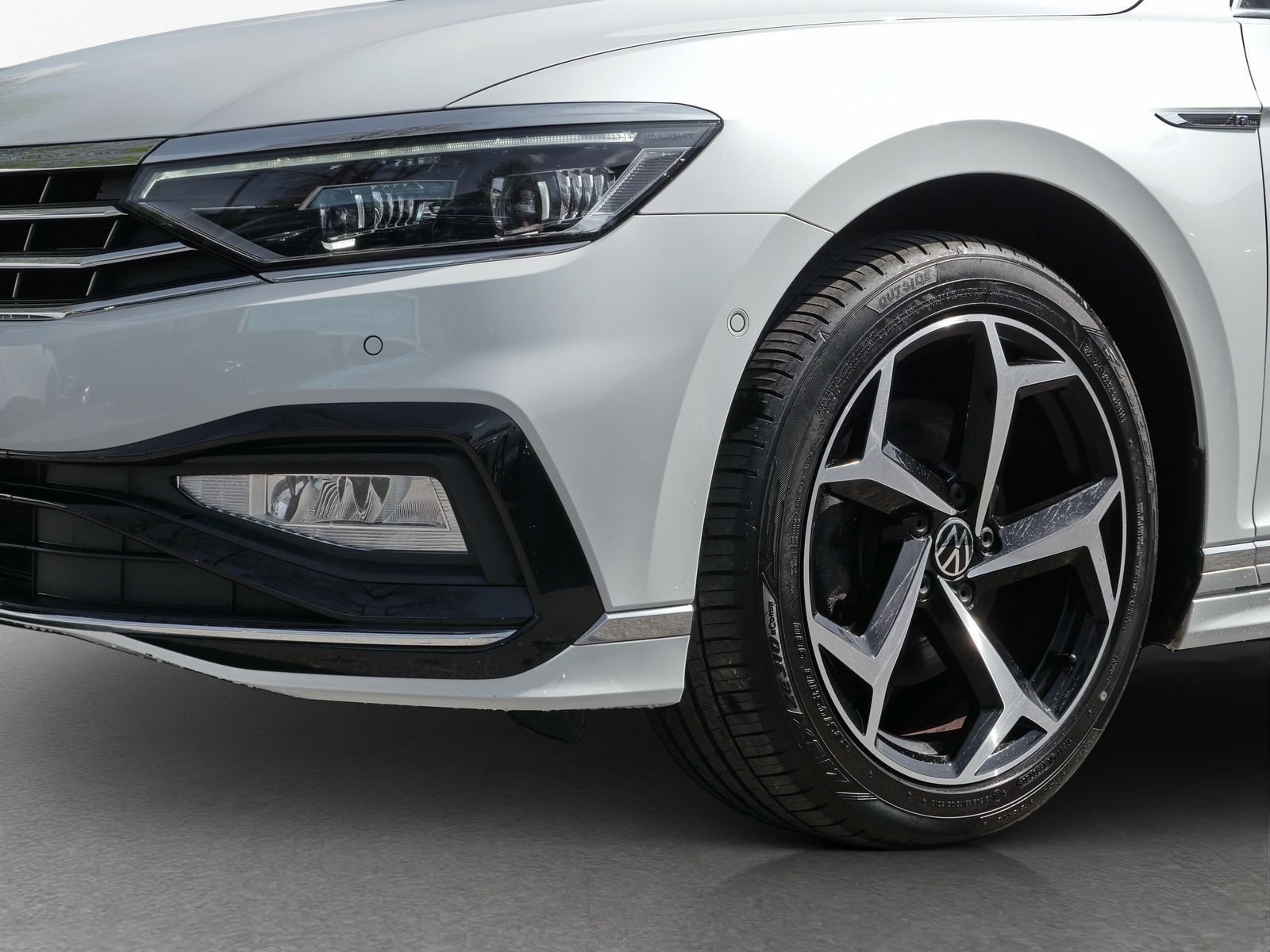 Volkswagen Passat Variant - Bild 13