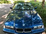 BMW  320 i (M)  kabrio - BMW 320 aus 1993