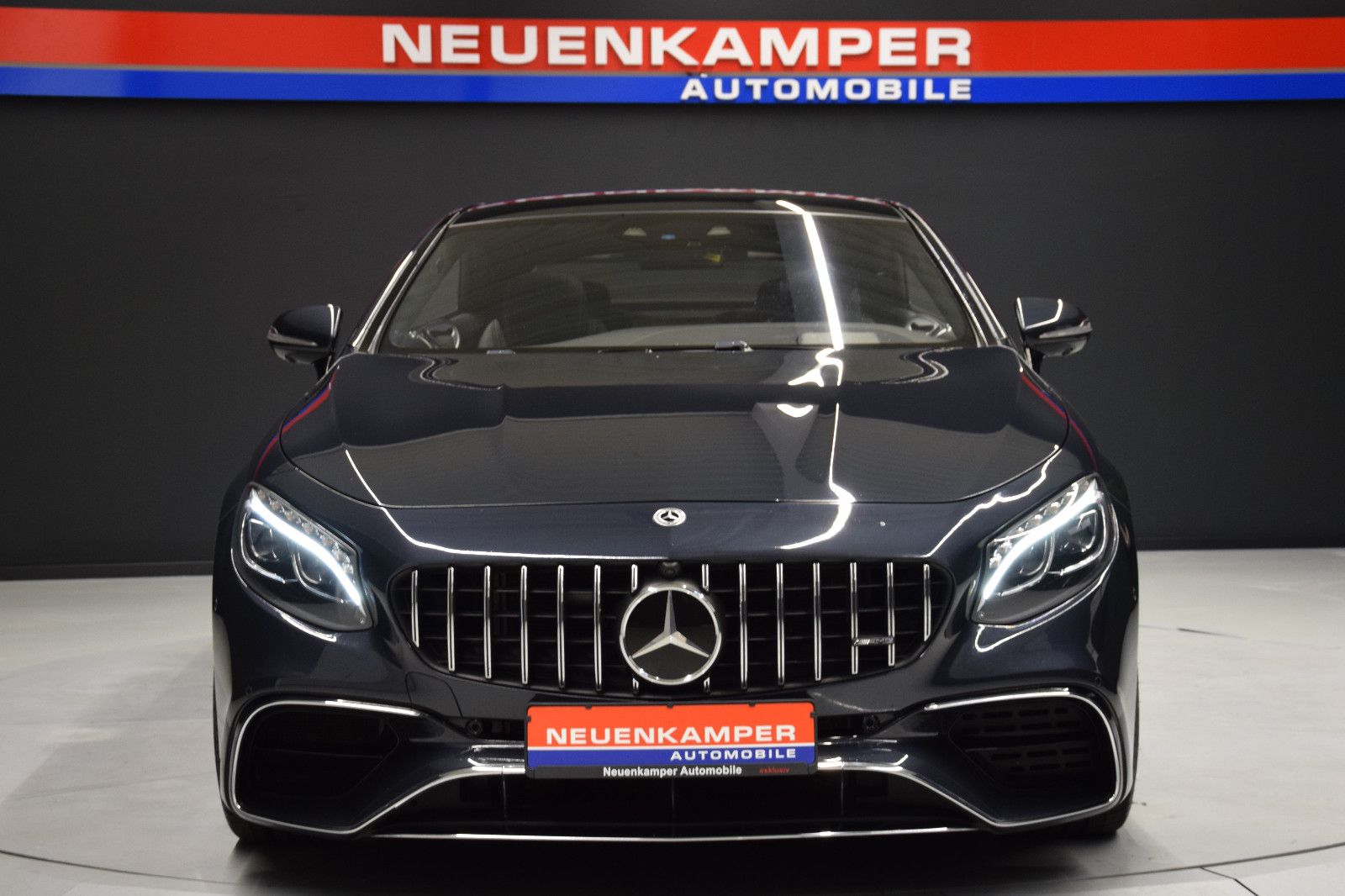 Fahrzeugabbildung Mercedes-Benz S 63 AMG Coupe 4Matic 1.Hand Keramik Burmest ACC