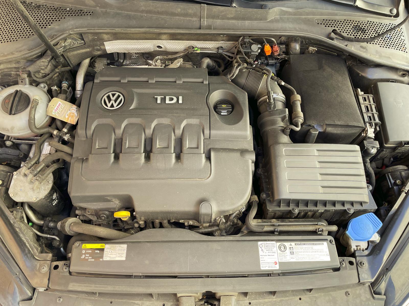 Volkswagen Golf 2013 — photo 21