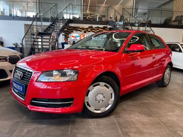 Audi A3 2.0 TDI Attraction*TÜV1226*Klima*Schiebedach