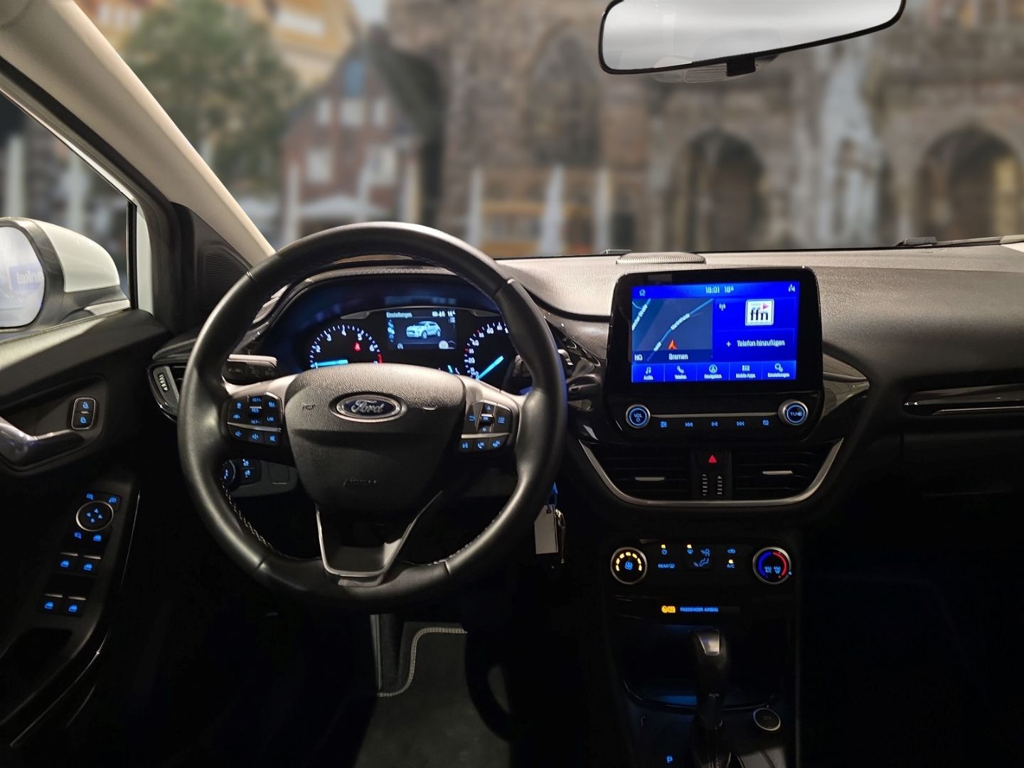 Fahrzeugabbildung Ford Puma Titanium Navi Automatik LED ACC DAB TWA GJR