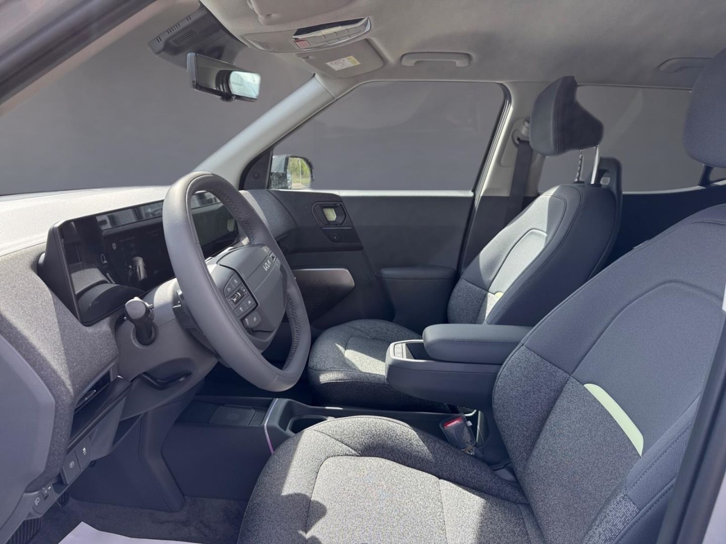 Fahrzeugabbildung Kia EV2 EARTH 42,2 Winter-, Technologie-, Drive-Wise