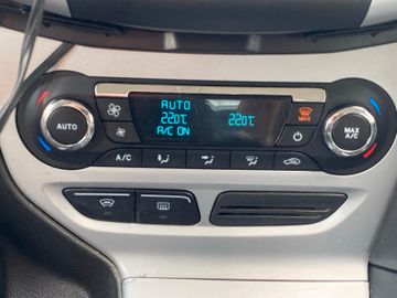 Bild 13 Ford Focus Turnier 1,6TDCi*AHK*TÜV*KLIMAAUTO*WSS-HZ