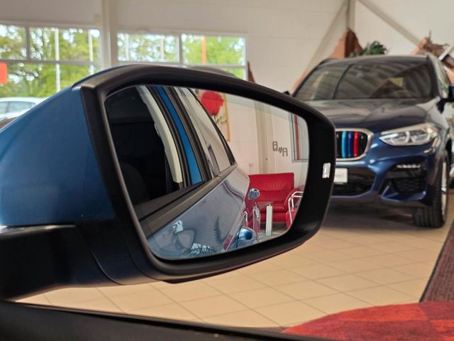 SKODA Octavia — Foto 11