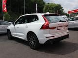 Volvo XC60 2.0 Momentum Pro AWD LED Navi SHZ LHZ AHK - Volvo Hybrid (Diesel/Elektro)