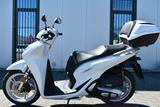 Honda SH 125 I mit Topcase Service & HU Neu - HONDA 125I