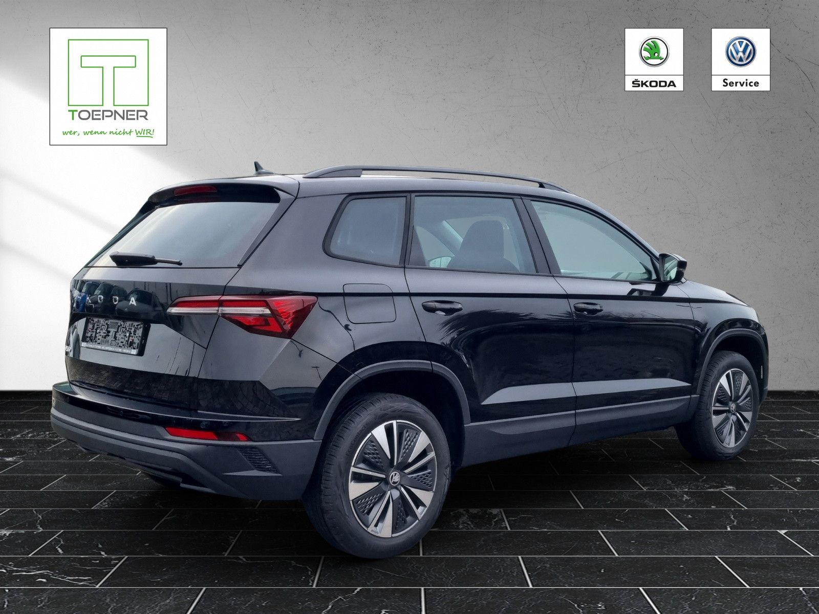 Fahrzeugabbildung SKODA Karoq Balance 1,5 TSI Fahrassi+ Komfort Gar. +3