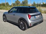 MINI Cooper C 3-Türer Paket L /360°/Pano/HuD/Garantie - silberne MINI Cooper C