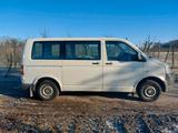 Volkswagen VW Bus T5 Transporter / Wohnmobil - Volkswagen T5 Transporter aus 2004