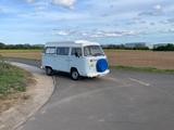 Volkswagen  VW T2 Camper, Restauriert, TÜV H Kennzeichen - VW T2 von privat