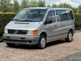 Mercedes-Benz Vito van 110 CDI klima 9 sitze 170000 KM - Mercedes-Benz Oldtimer: Kleinbus