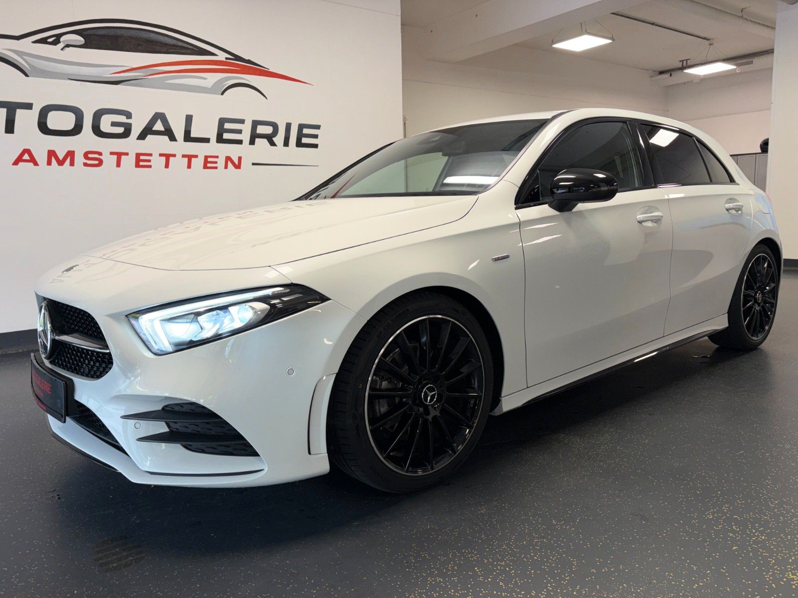 Mercedes-Benz A 200 AMG-Line Edition 2020 Kam LED