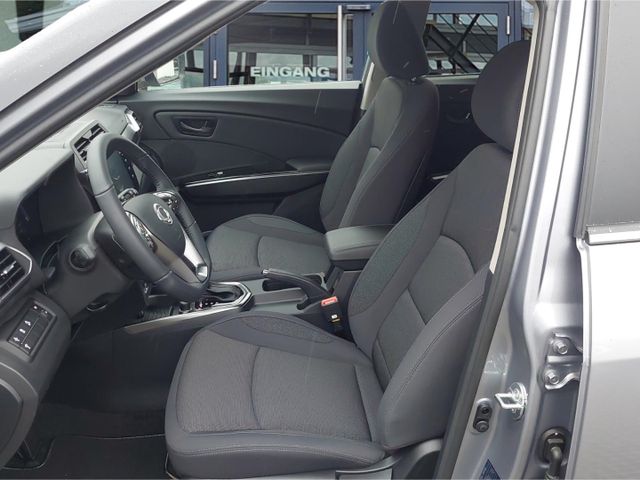 KGM Tivoli ESSENTIAL 1.5 AT NaviCarPlayRFKDABSHZ