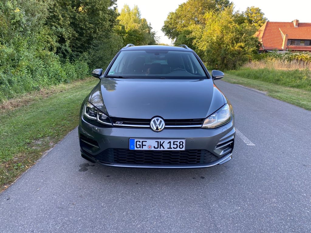 Image of Volkswagen Golf