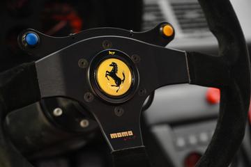 صورة مصغرة 33 لـ 1993 Ferrari 348