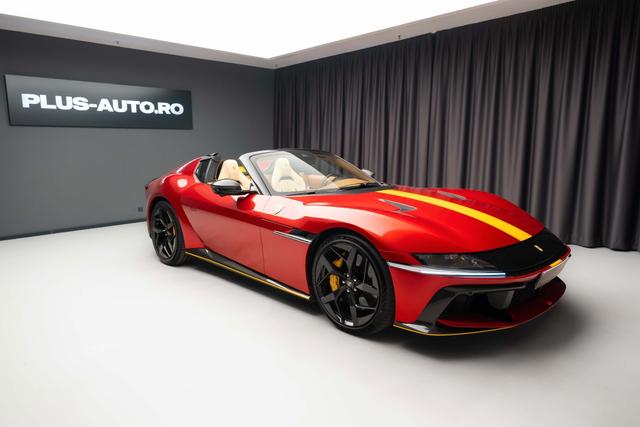 Ferrari 12Cilindri SPIDER LIFT CARBON PASSAGER DISPLAY