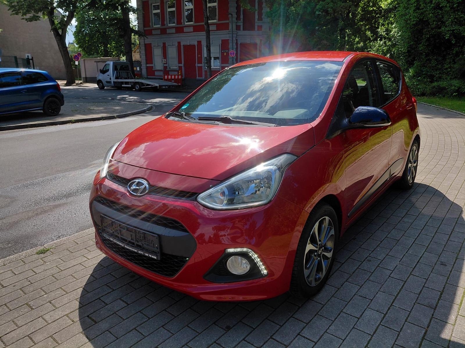 Hyundai i10 FIFA World Cup Edition