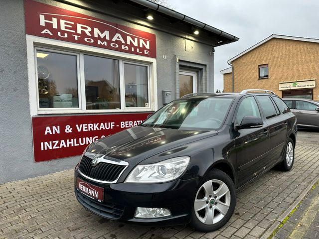 Skoda Combi Elegance/Automatik/Klima/Navi/SHZ.EL Sitze