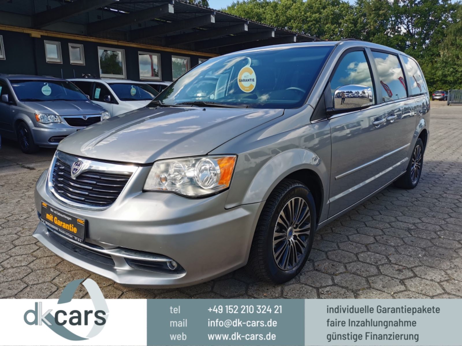 LANCIA Voyager