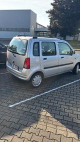 Opel Agila - gebrauchte Opel Agila aus dem Jahr 2004