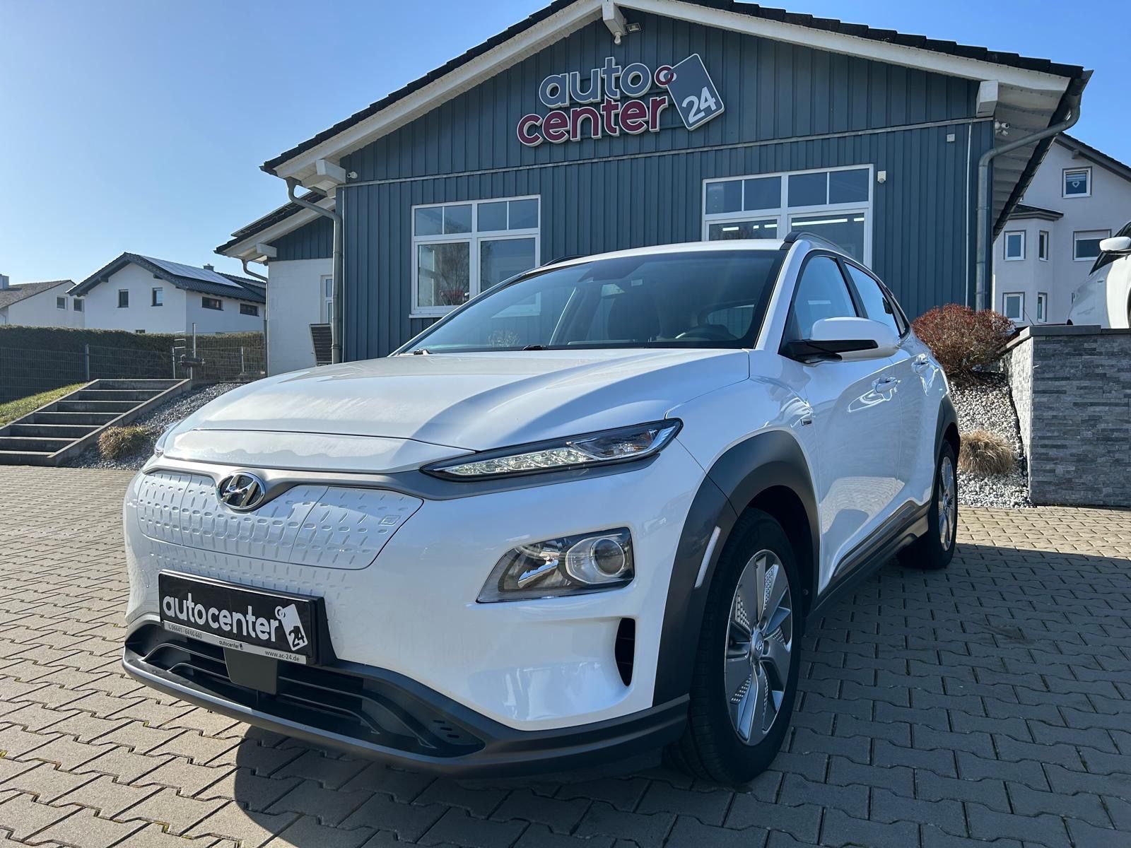 Fahrzeugabbildung Hyundai Kona Business Elektro°64 kWh°LED°Kamera°