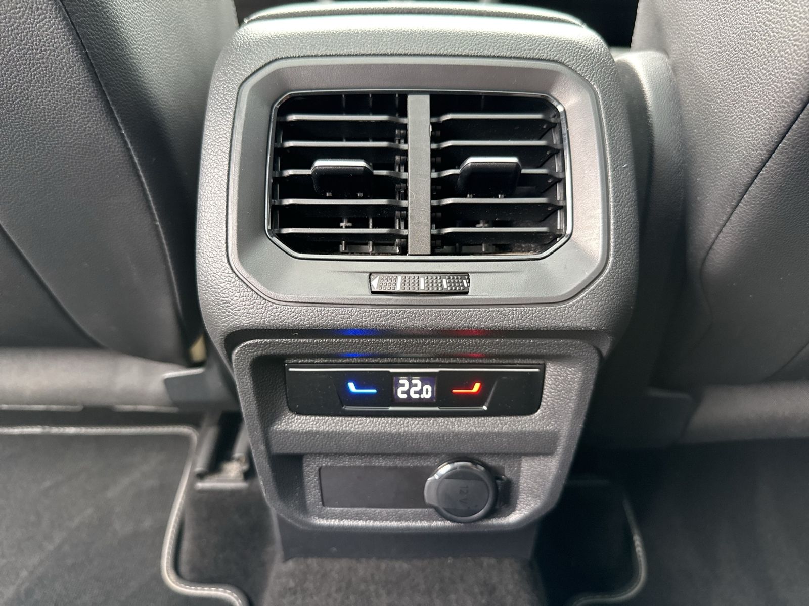 Tiguan R-Line 4Motion 2.0 TDI, AHK, Matrix-LED,