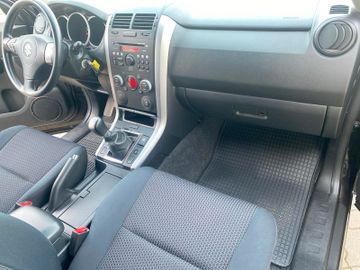 Bild 15 Suzuki Grand Vitara 1.6 4x4*KLIMAAUTO*SHZ*ALLWETTER*