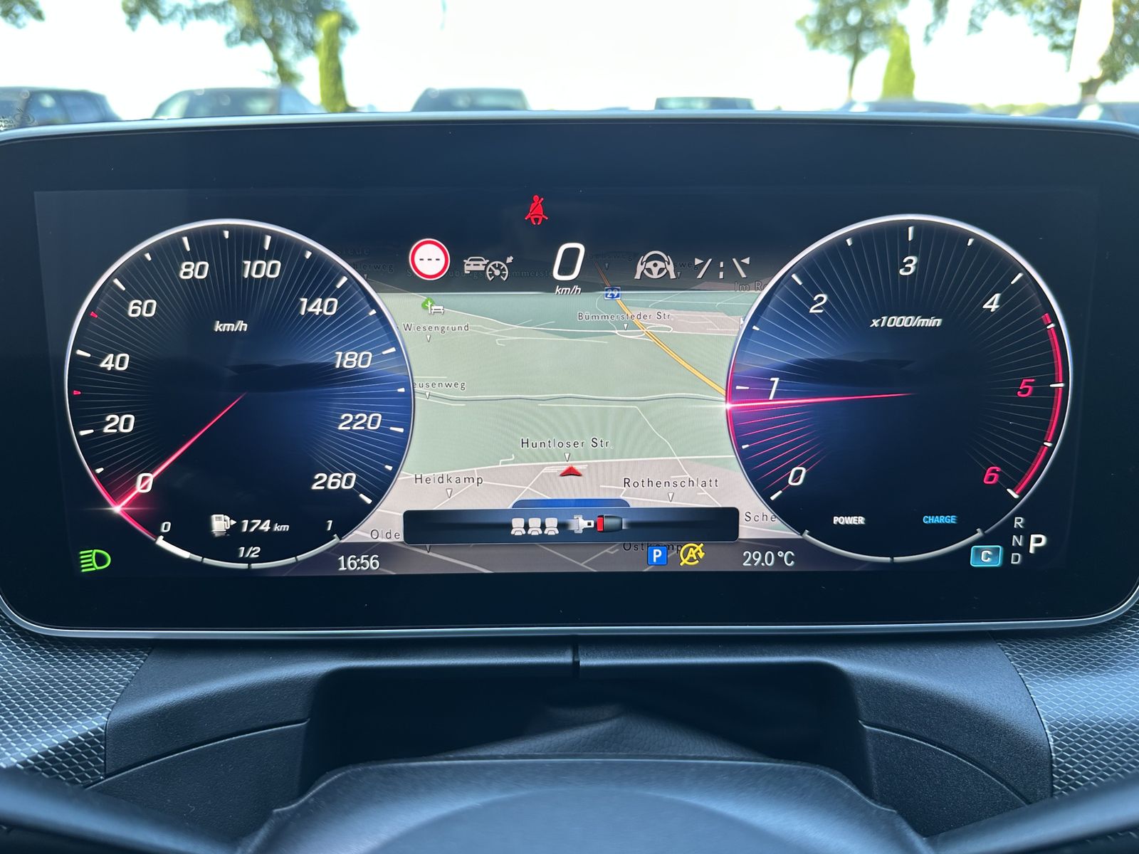 Fahrzeugabbildung Mercedes-Benz C 220d Avantgarde Advanced NAV+LED+ACC+VCOCK+KAM