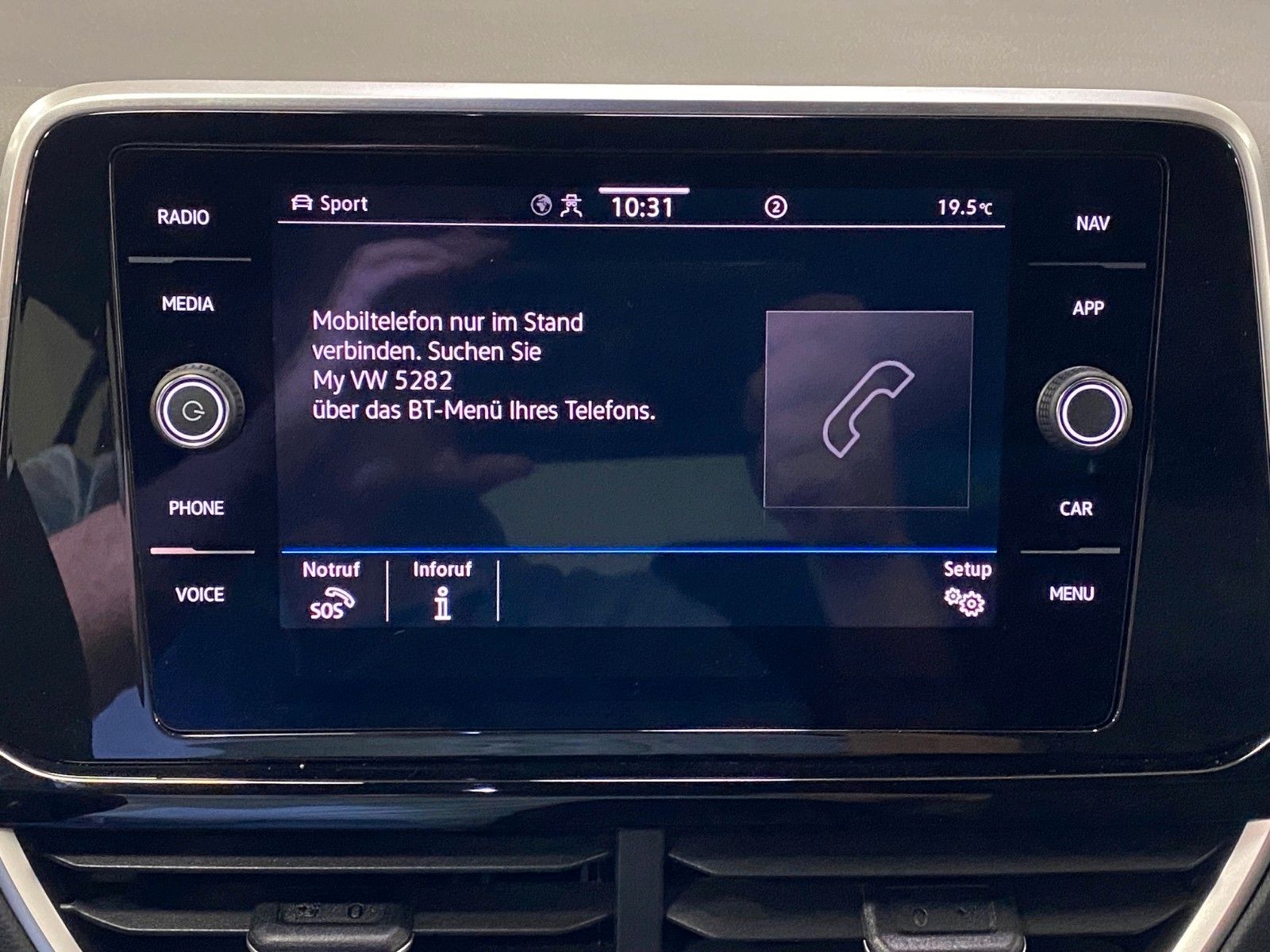 Fahrzeugabbildung Volkswagen T-Roc 1.5 TSI DSG R-Line+ACC+Garantie bis 2030++